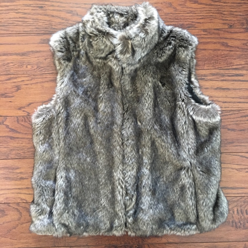 Banana Republic Women’s Lined Faux Fur Vest With Pockets Brown Full Zip Large